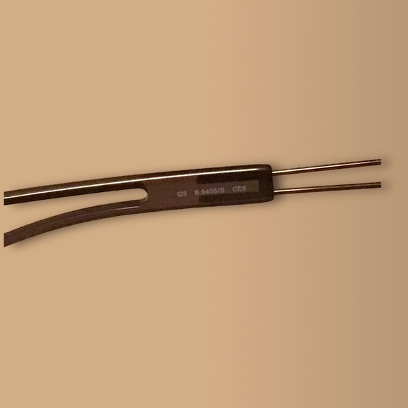 Authentic Burberry - Picture 7 of 7